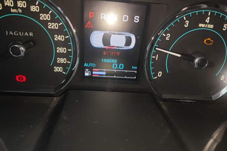 Used Jaguar XF 2013 XF 2.0T Luxury Edition Odometer Close Up
