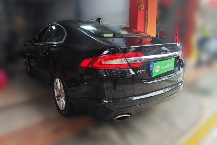 Used Jaguar XF 2013 XF 2.0T Luxury Edition Rear Left 45 Deg