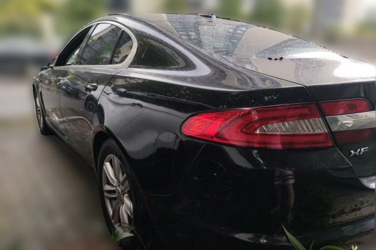 Used Jaguar XF 2013 XF 2.0T Luxury Edition Rear Left 45 Deg