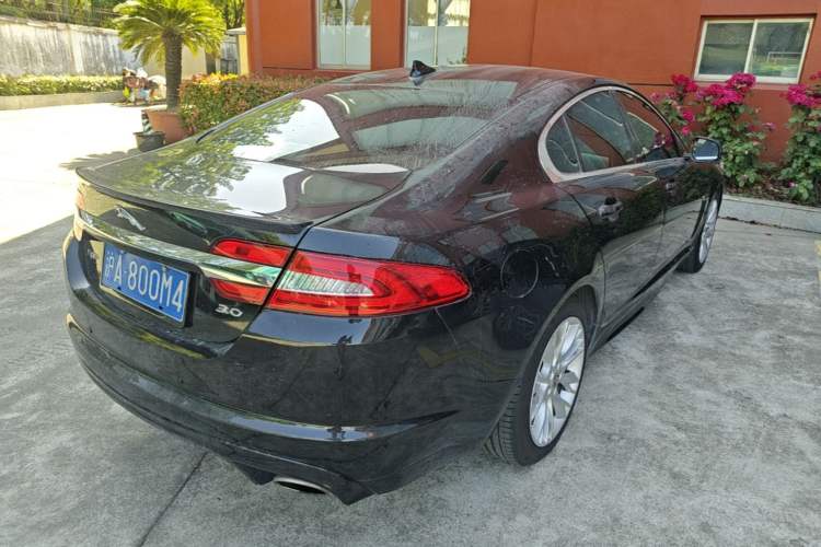 Used Jaguar XF 2013 XF 3.0 SC Luxury Edition Rear Right 45 Deg