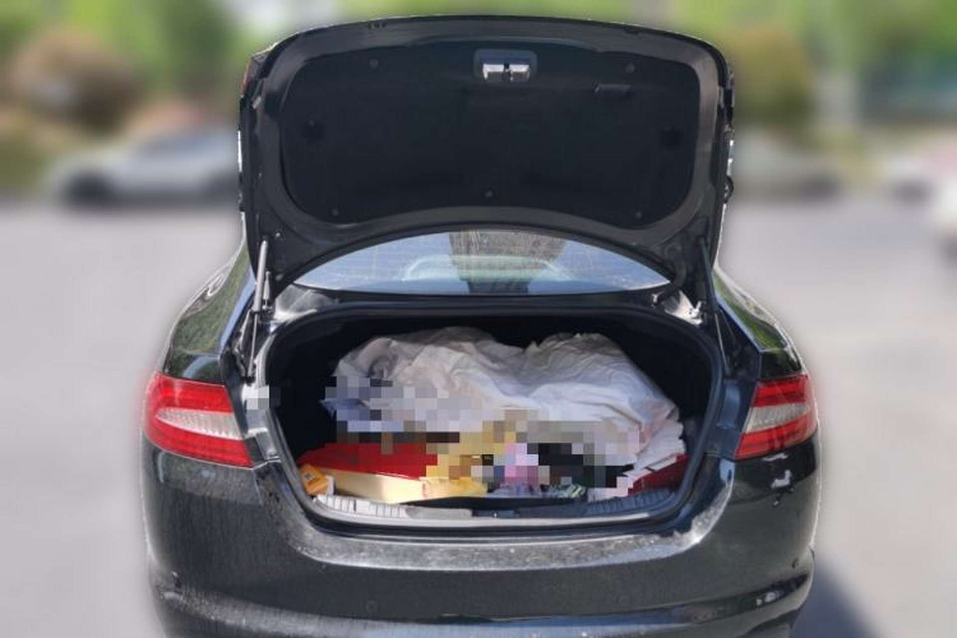 Used Jaguar XF 2013 XF 2.0T Luxury Edition Trunk