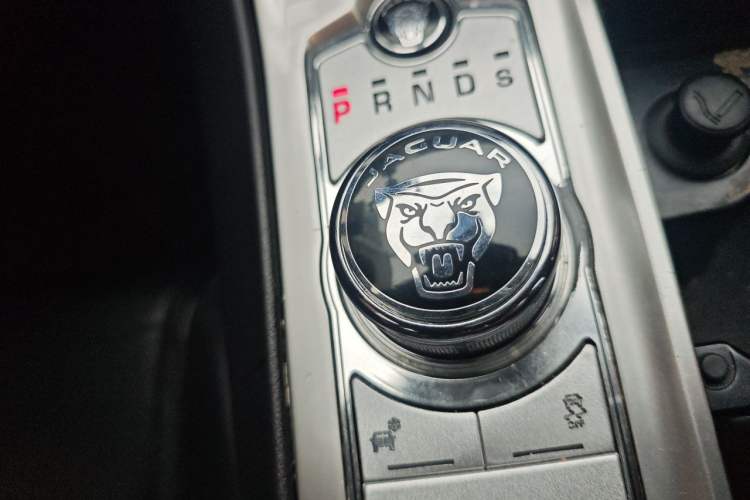 Used Jaguar XF 2013 XF 2.0T Luxury Edition Vehicle Key
