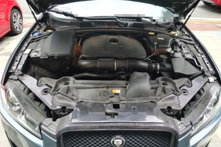Used Jaguar XF 2013 XF 2.0T Luxury Edition Engine Bay