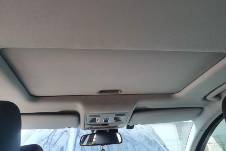 Used Jaguar XF 2013 XF 2.0T Luxury Edition Headliner