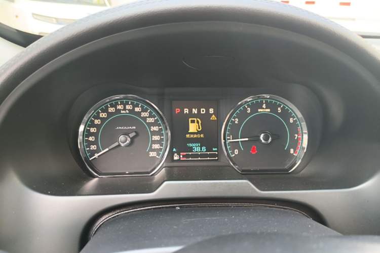 Used Jaguar XF 2013 XF 2.0T Luxury Edition Instrument Cluster