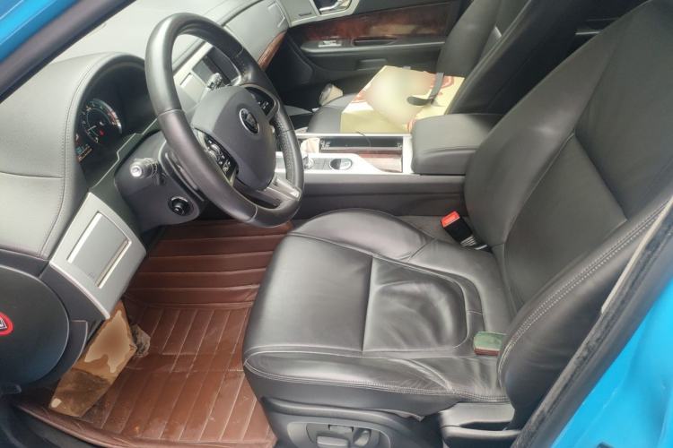 Used Jaguar XF 2013 XF 2.0T Luxury Edition Left Front Seat