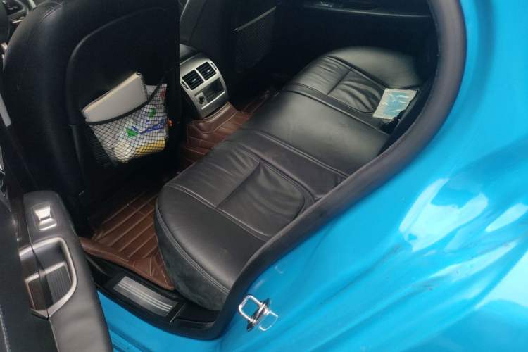 Used Jaguar XF 2013 XF 2.0T Luxury Edition Left Rear Seat