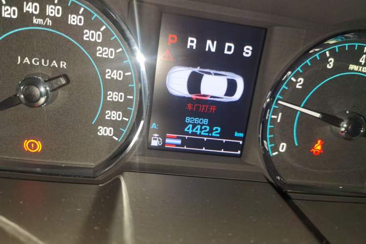 Used Jaguar XF 2013 XF 2.0T Luxury Edition Odometer Close Up