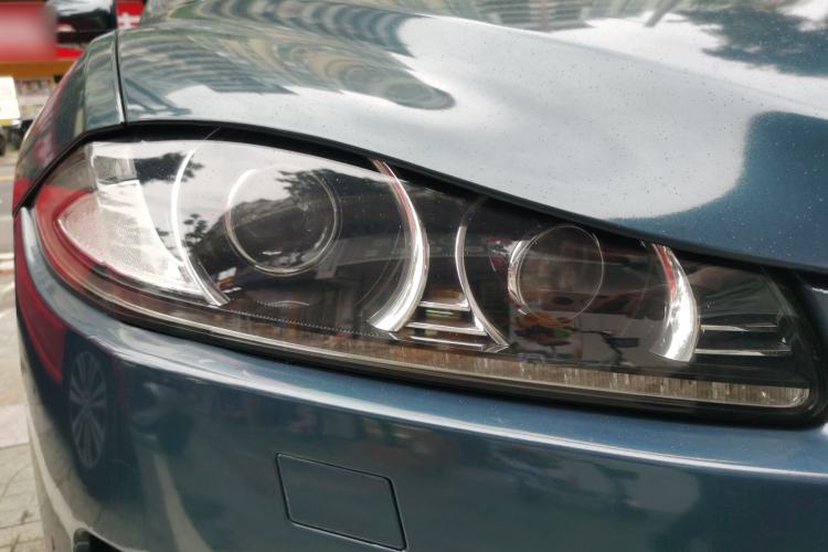 Used Jaguar XF 2013 XF 2.0T Luxury Edition Right Front Headlight