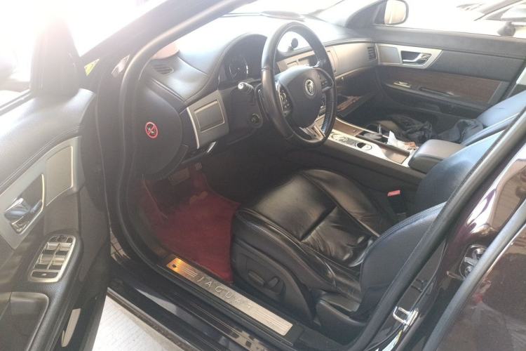 Used Jaguar XF 2013 XF 3.0 SC Prestige Edition Driver Seat