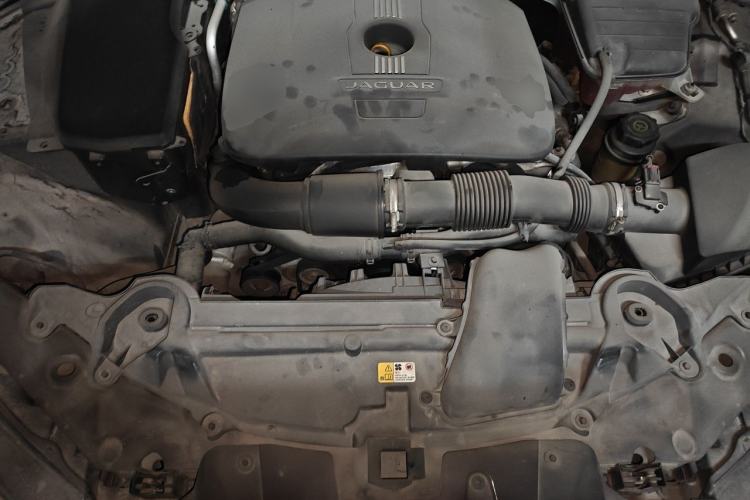 Used Jaguar XF 2013 XF 2.0T Luxury Edition Engine Bay