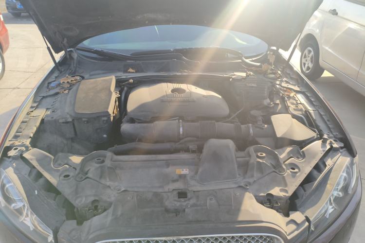 Used Jaguar XF 2013 XF 2.0T Luxury Edition Engine Bay