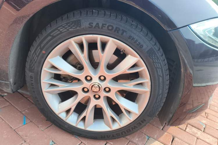 Used Jaguar XF 2013 XF 2.0T Luxury Edition Exterior 7