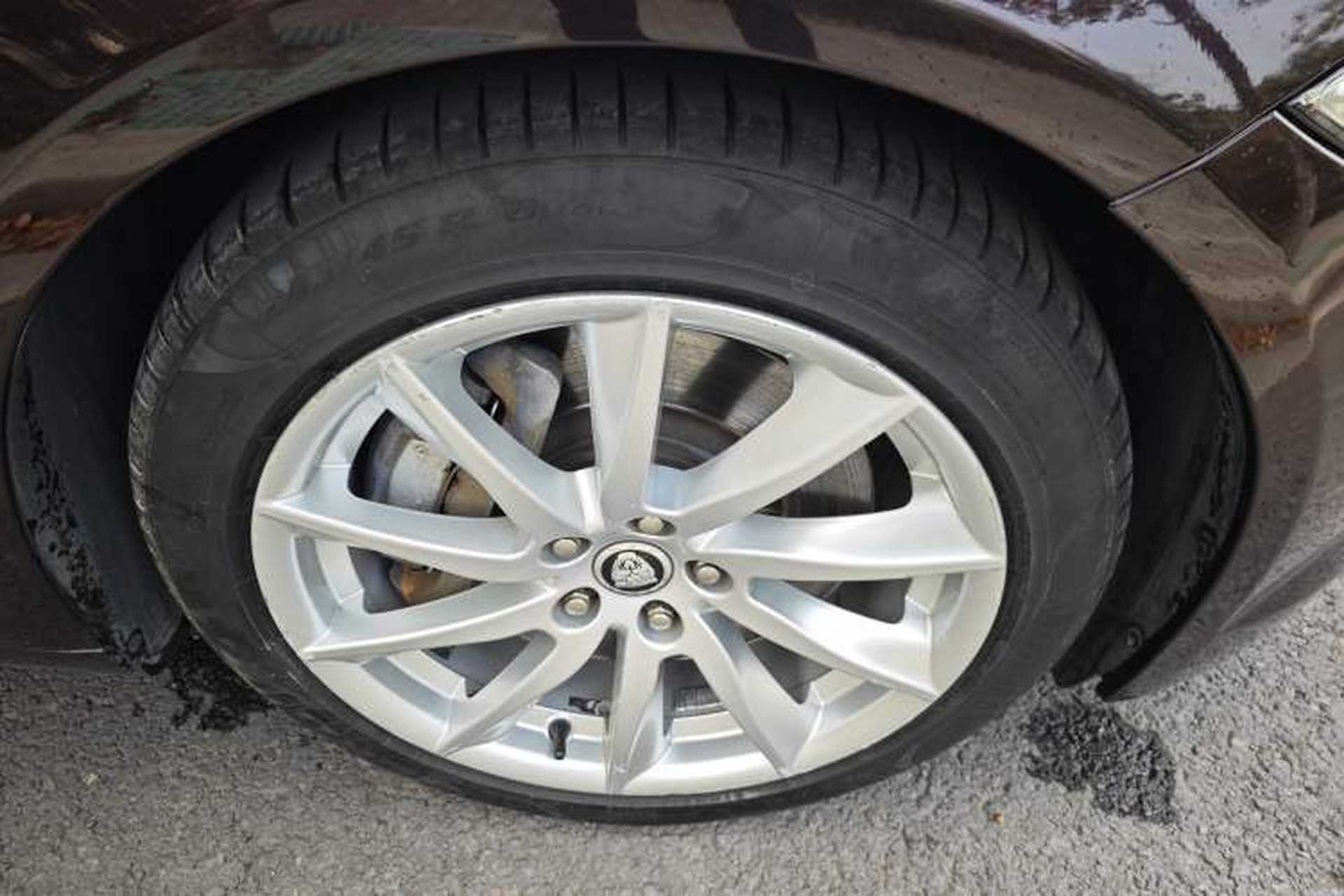 Used Jaguar XF 2013 XF 3.0 SC Prestige Edition Exterior 8