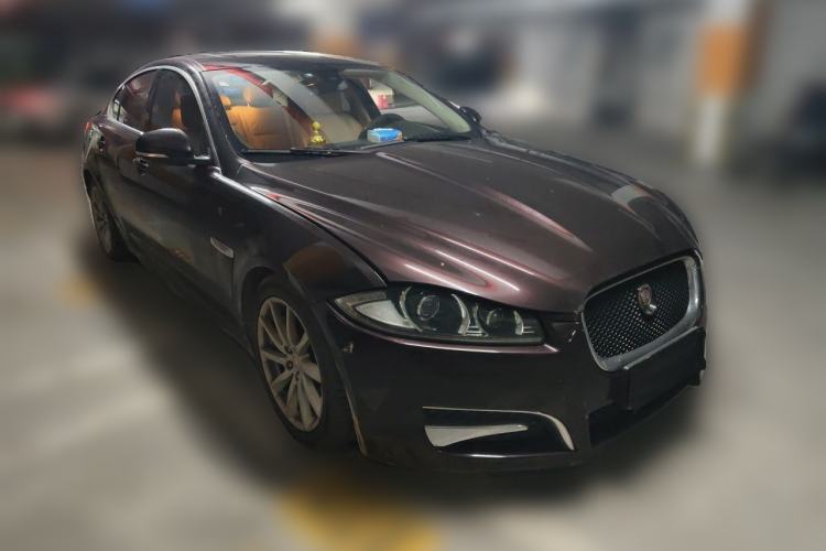 Used Jaguar XF 2013 XF 3.0 SC Prestige Edition Front Right 45 Deg