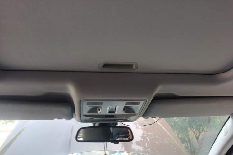 Used Jaguar XF 2013 XF 2.0T Luxury Edition Headliner