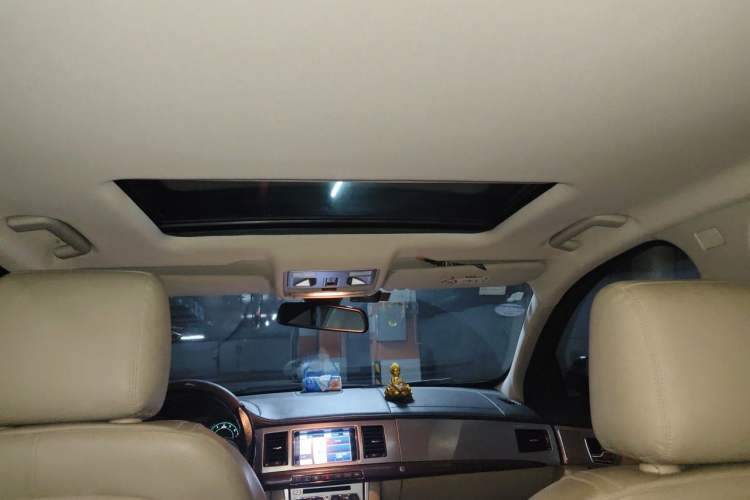Used Jaguar XF 2013 XF 3.0 SC Prestige Edition Headliner