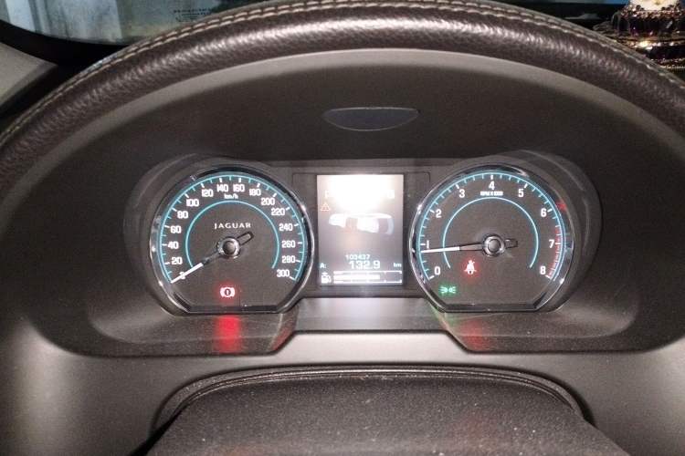 Used Jaguar XF 2013 XF 2.0T Luxury Edition Instrument Cluster