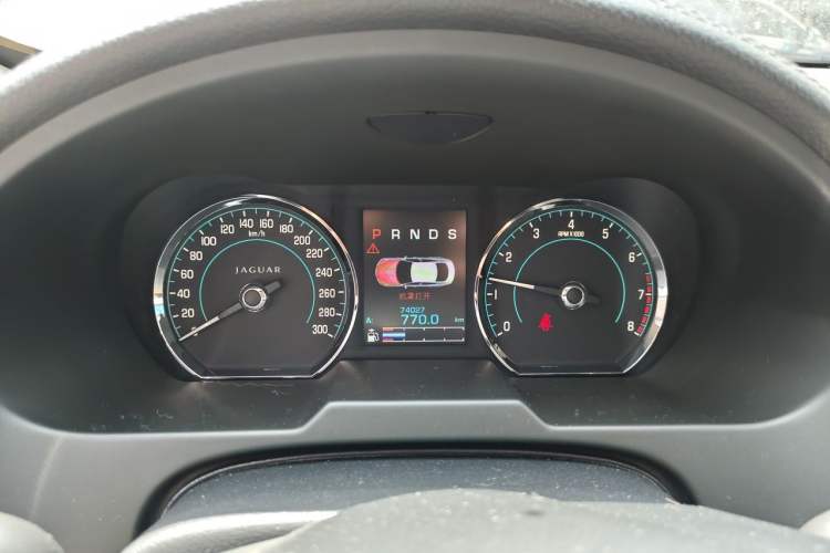 Used Jaguar XF 2013 XF 2.0T Luxury Edition Instrument Cluster