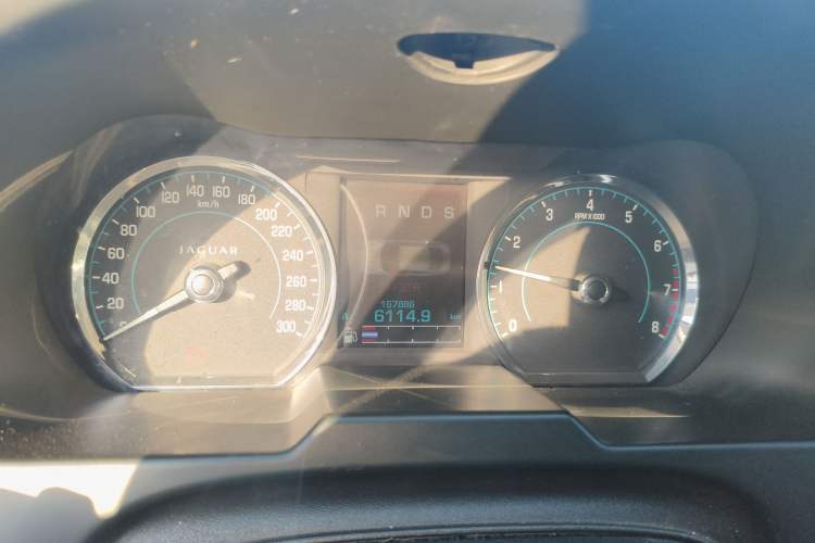 Used Jaguar XF 2013 XF 2.0T Luxury Edition Instrument Cluster