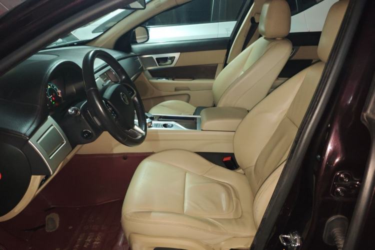Used Jaguar XF 2013 XF 2.0T Luxury Edition Left Front Seat