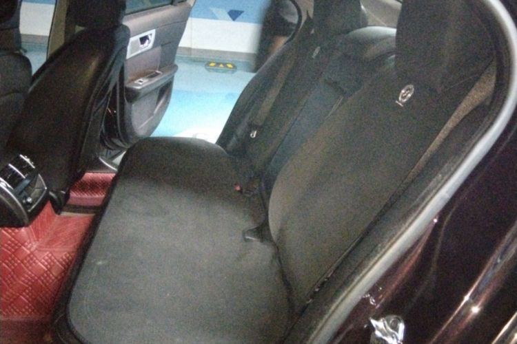 Used Jaguar XF 2013 XF 2.0T Luxury Edition Left Rear Seat