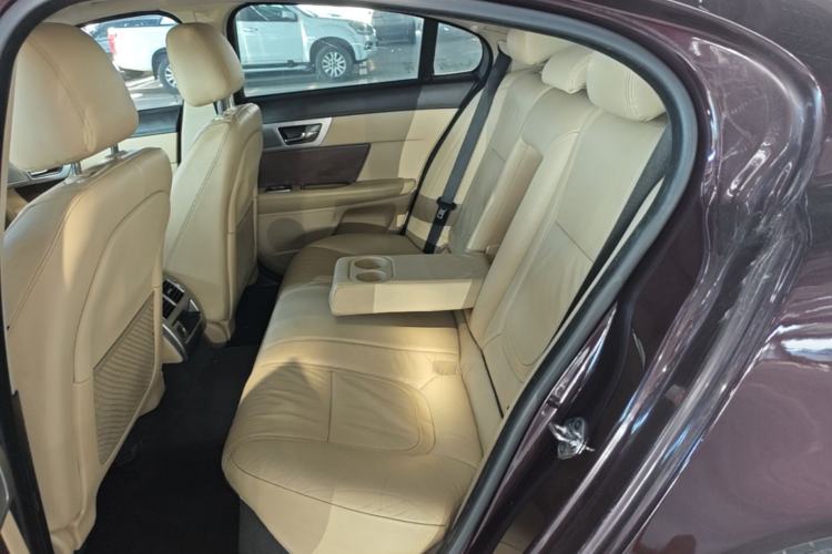 Used Jaguar XF 2013 XF 2.0T Luxury Edition Left Rear Seat