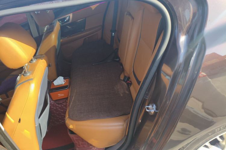 Used Jaguar XF 2013 XF 2.0T Luxury Edition Left Rear Seat