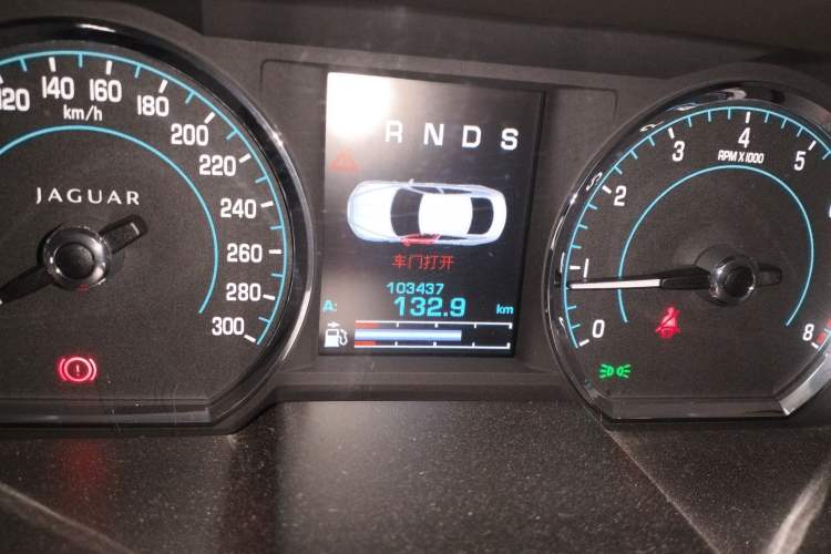 Used Jaguar XF 2013 XF 2.0T Luxury Edition Odometer Close Up
