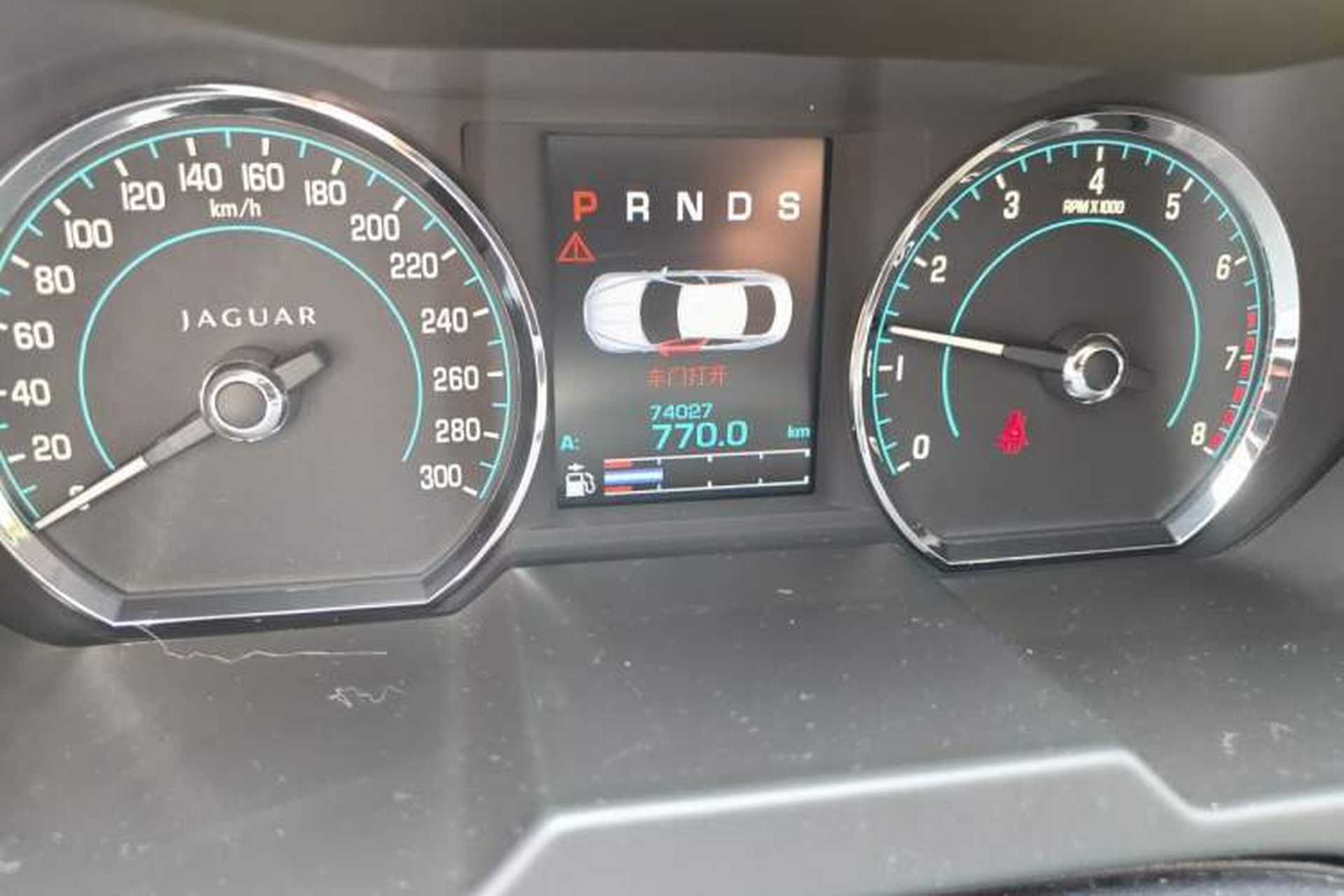 Used Jaguar XF 2013 XF 2.0T Luxury Edition Odometer Close Up