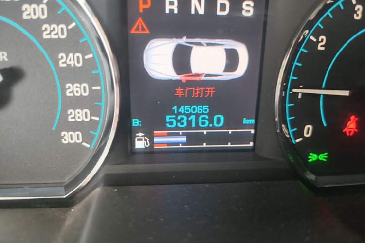 Used Jaguar XF 2013 XF 2.0T Luxury Edition Odometer Close Up