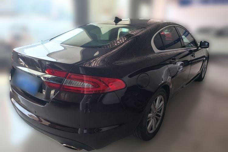 Used Jaguar XF 2013 XF 2.0T Luxury Edition Rear Right 45 Deg