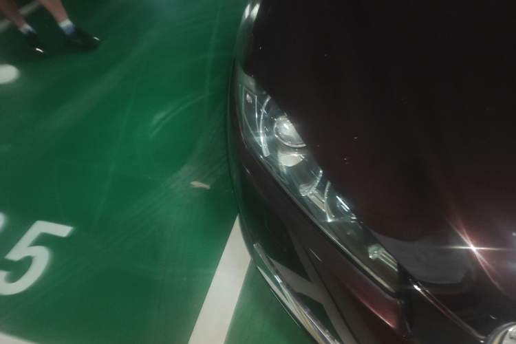 Used Jaguar XF 2013 XF 2.0T Luxury Edition Right Front Headlight