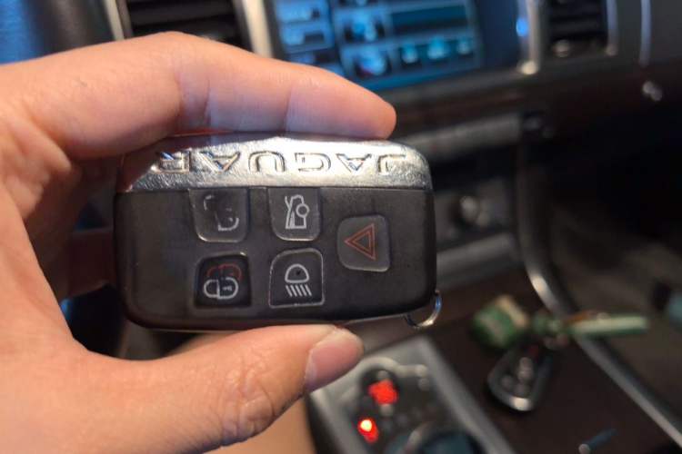 Used Jaguar XF 2013 XF 2.0T Luxury Edition Vehicle Key
