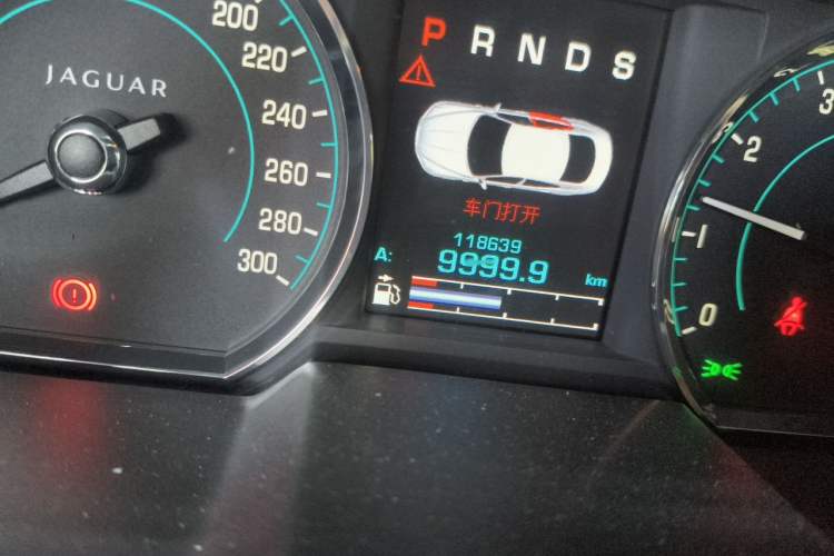 Used Jaguar XF 2013 XF 2.0T Luxury Edition Odometer Close Up