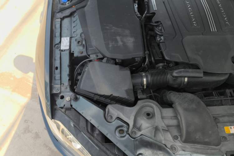 Used Jaguar XF 2013 XF 3.0 SC Prestige Edition Engine Bay Right