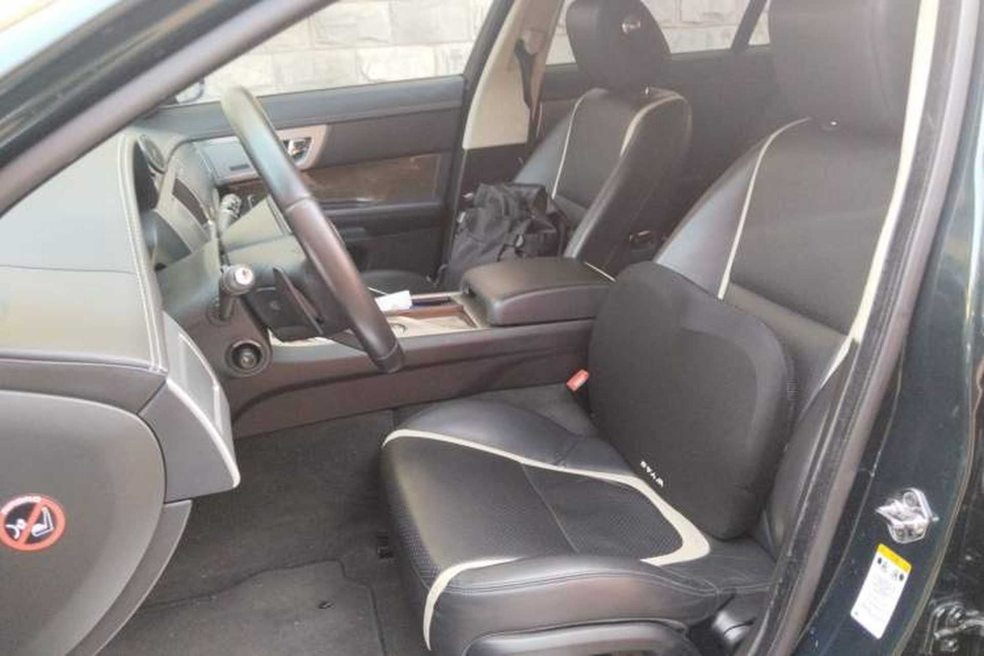 Used Jaguar XF 2013 XF 2.0T Luxury Edition Left Front Seat