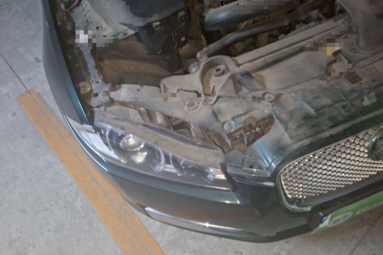 Used Jaguar XF 2013 XF 2.0T Luxury Edition Right Front Headlight