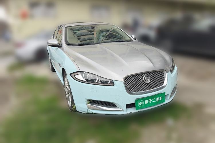 Used Jaguar XF 2013 XF 2.0T Luxury Edition Front Right 45 Deg