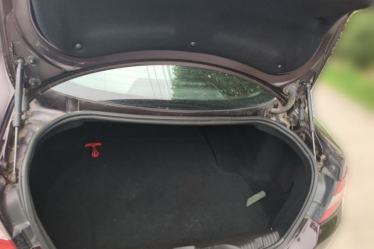 Used Jaguar XF 2013 XF 2.0T Luxury Edition Trunk