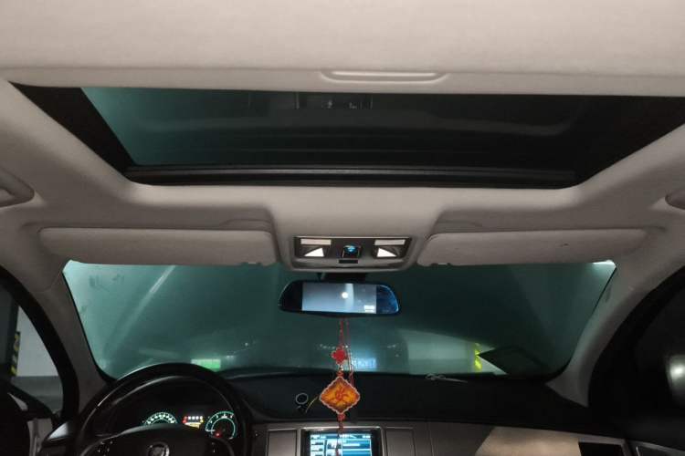 Used Jaguar XF 2013 XF 2.0T Luxury Edition Headliner