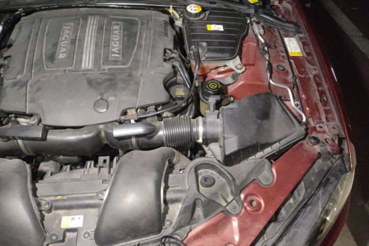 Used Jaguar XF 2013 XF 3.0 SC Prestige Edition Engine Bay Left