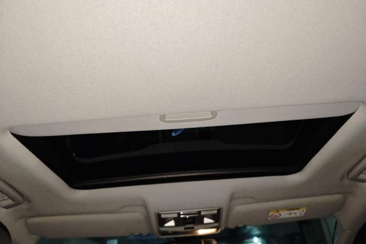 Used Jaguar XF 2013 XF 2.0T Cambridge Limited Edition Headliner