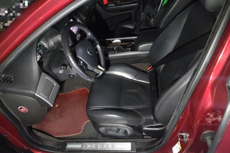 Used Jaguar XF 2013 XF 3.0 SC Prestige Edition Left Front Seat