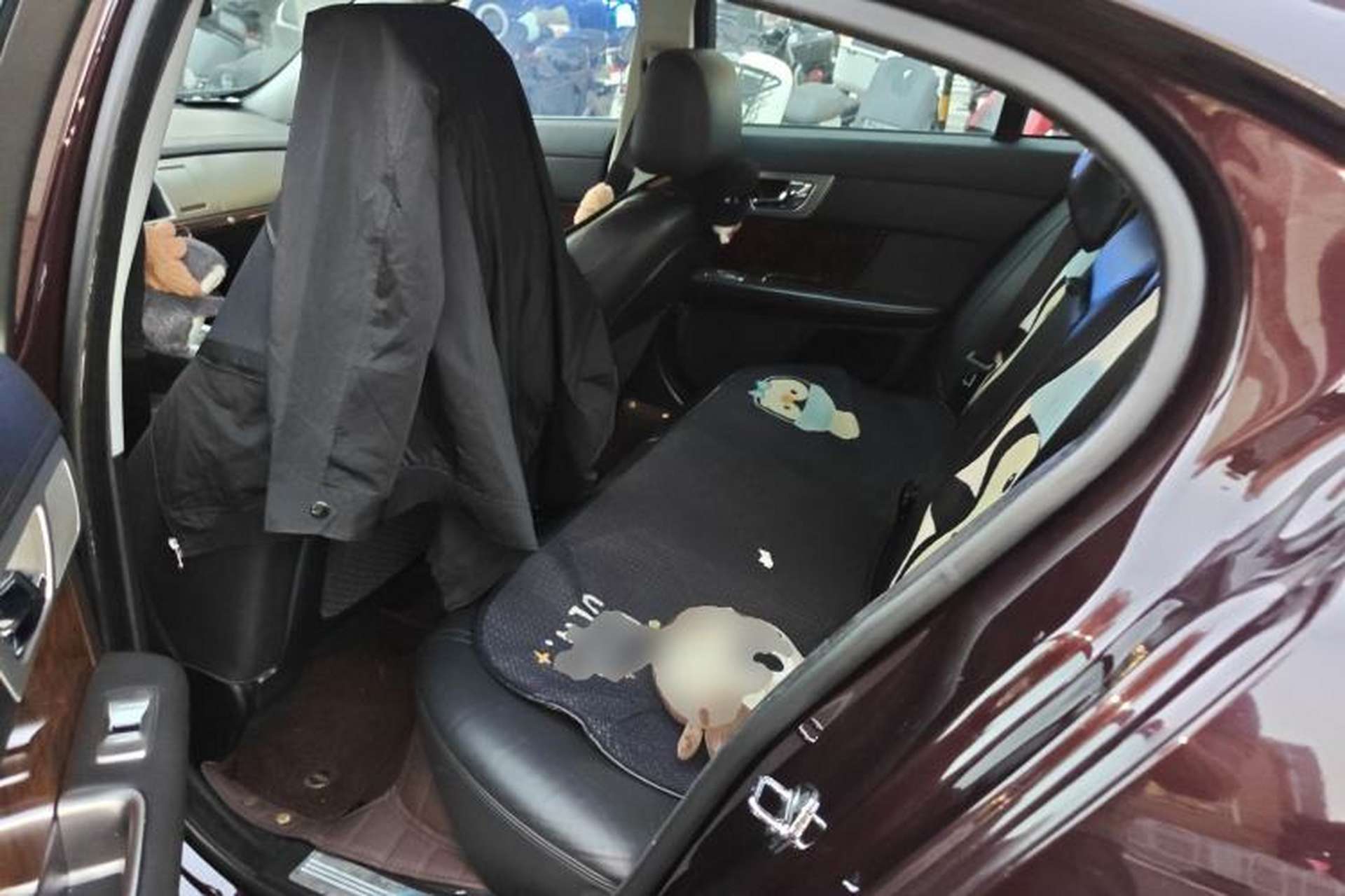 Used Jaguar XF 2013 XF 2.0T Cambridge Limited Edition Left Rear Seat