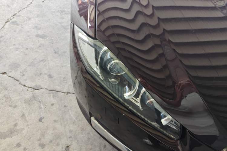 Used Jaguar XF 2013 XF 2.0T Luxury Edition Right Front Headlight