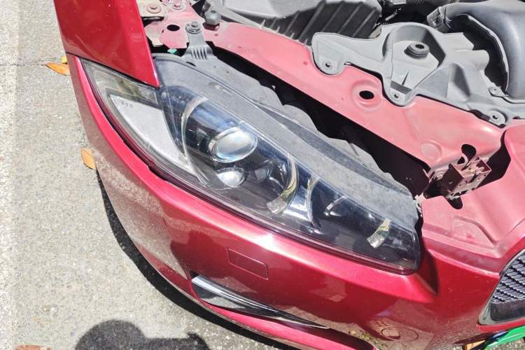 Used Jaguar XF 2013 XF 3.0 SC Prestige Edition Right Front Headlight