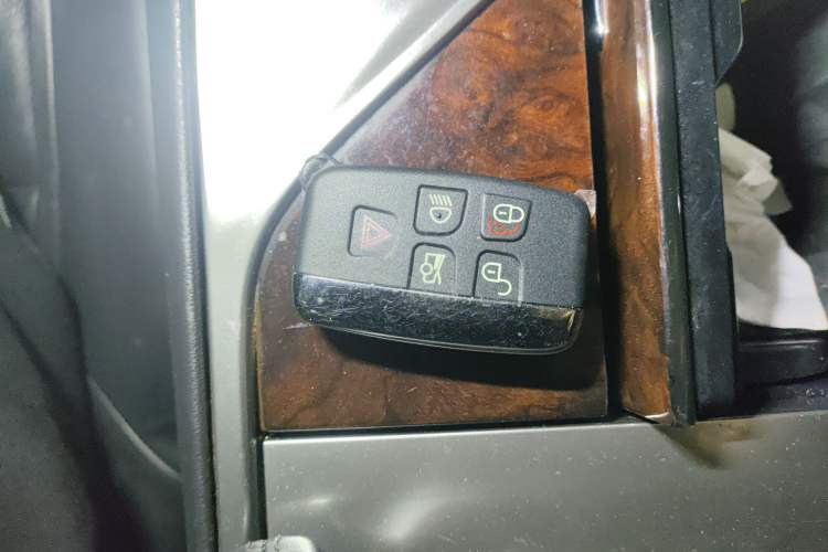 Used Jaguar XF 2013 XF 3.0 SC Prestige Edition Vehicle Key