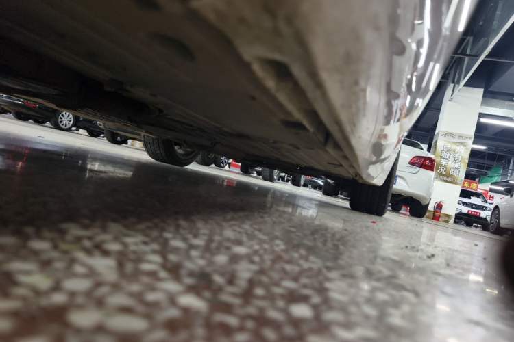 Used Jaguar XF 2013 XF 2.0T Luxury Edition Chassis Front Left