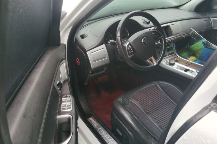 Used Jaguar XF 2013 XF 2.0T Luxury Edition Driver Seat